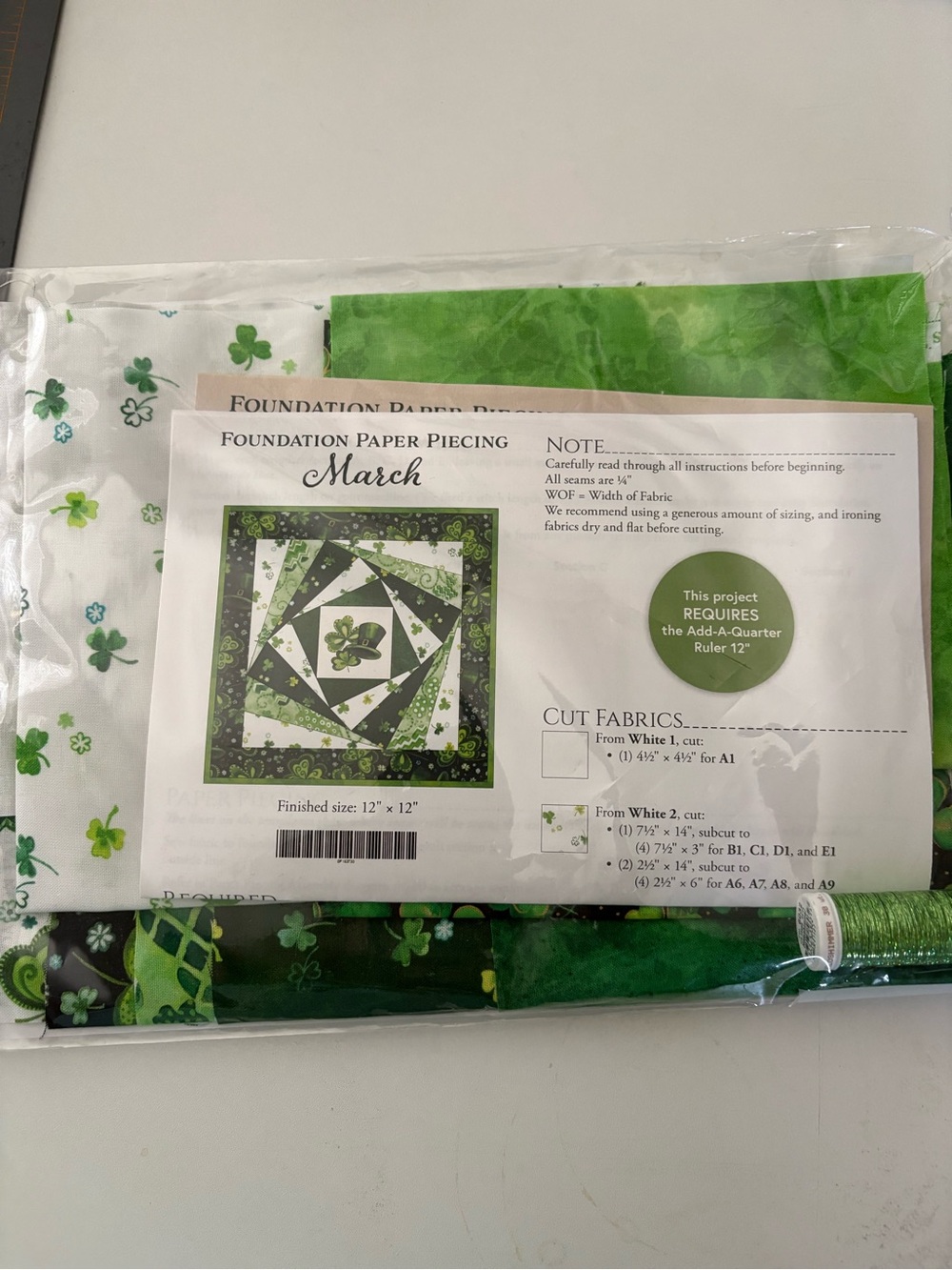 Source Unknown Green and White Shamrock Quilt Fabric Pack
